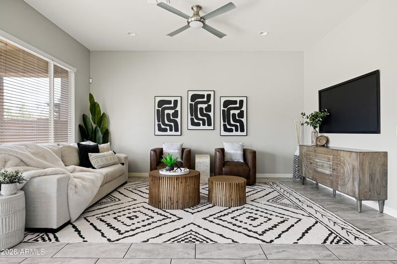 25273 N 69th Ave, Peoria, AZ 85383