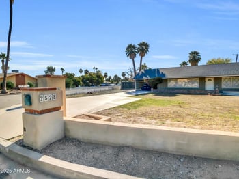 2528 48th Pl, Phoenix, AZ 85008