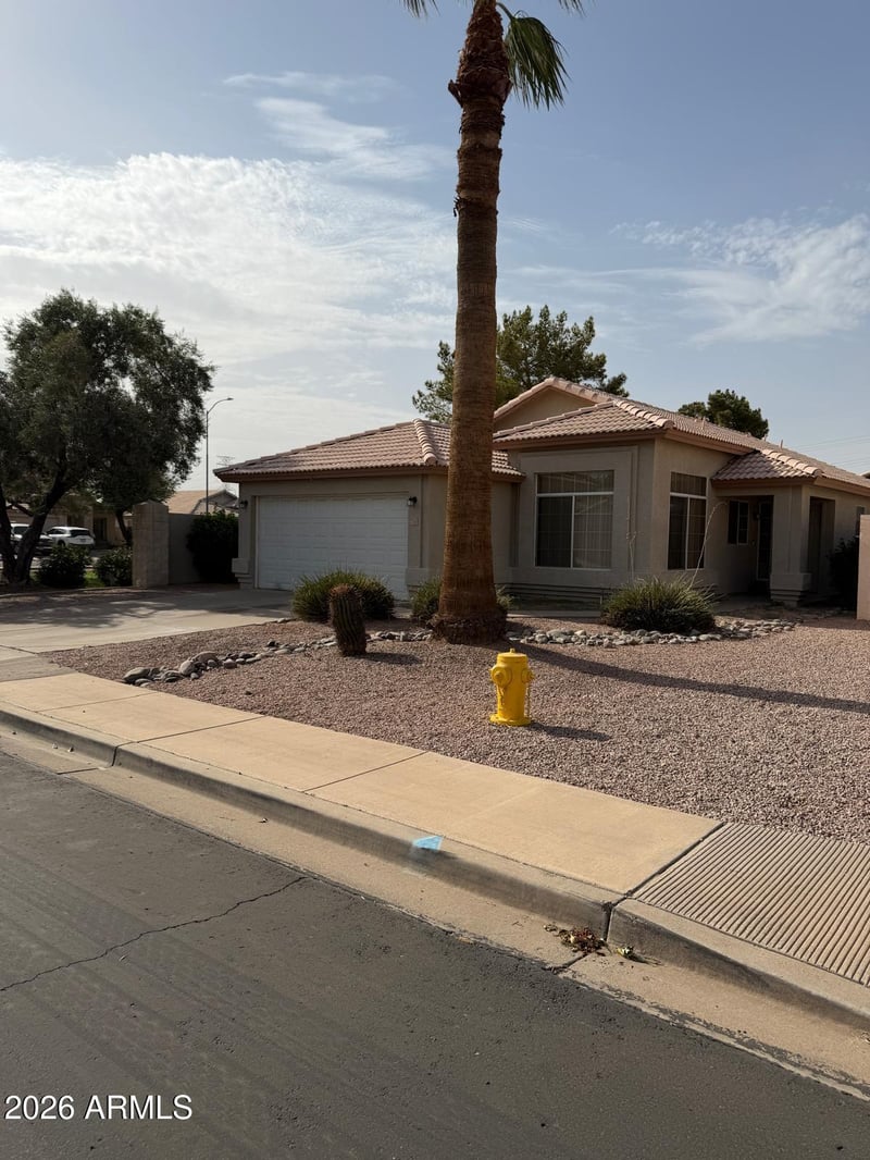 2528 E Caballero St, Mesa, AZ 85213