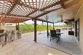 2528 Geneva Dr, Tempe, AZ 85282