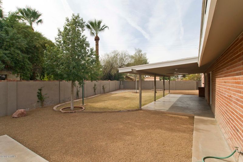 2528 N 48th Pl, Phoenix, AZ 85008