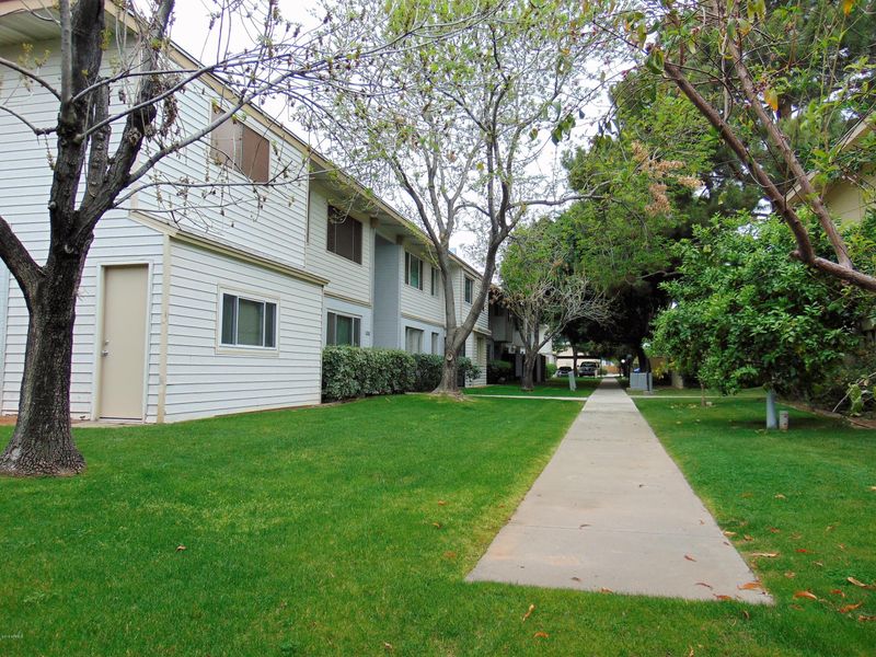 2528 W Berridge Ln #E-219, Phoenix, AZ 85017