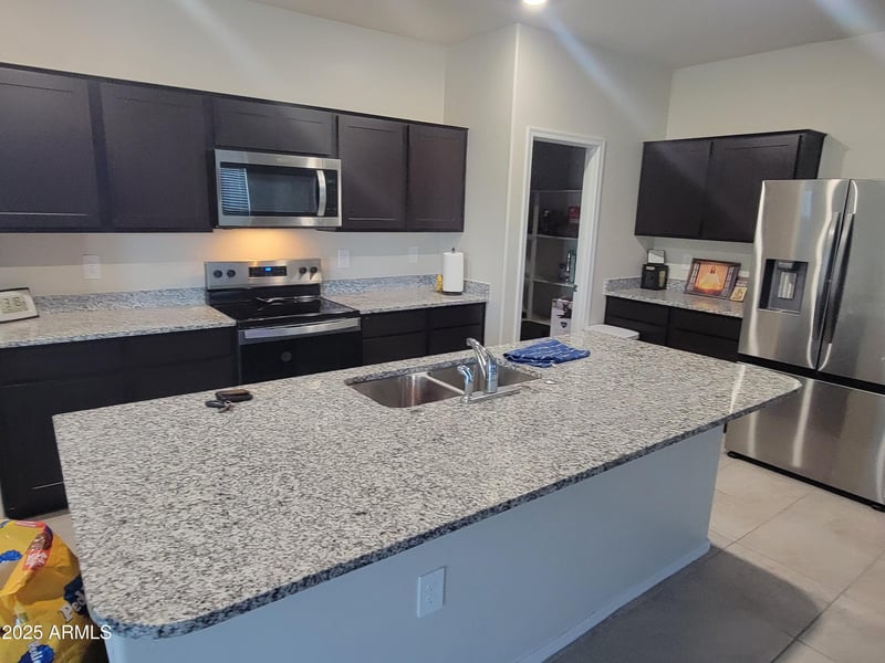 25285 185th Dr, Wittmann, AZ 85361