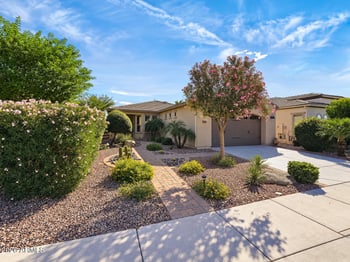 253 E Alcatara Ave, Queen Creek, AZ 85140