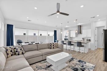253 E Balsam Dr, Chandler, AZ 85286