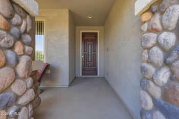 253 W Saddlebag Ln, San Tan Valley, AZ 85143
