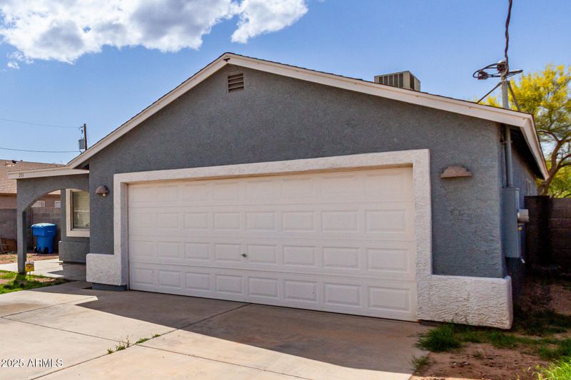 253 W Tamarisk St, Phoenix, AZ 85041