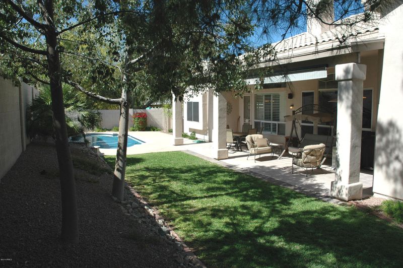 2530 E Amberwood Dr, Phoenix, AZ 85048