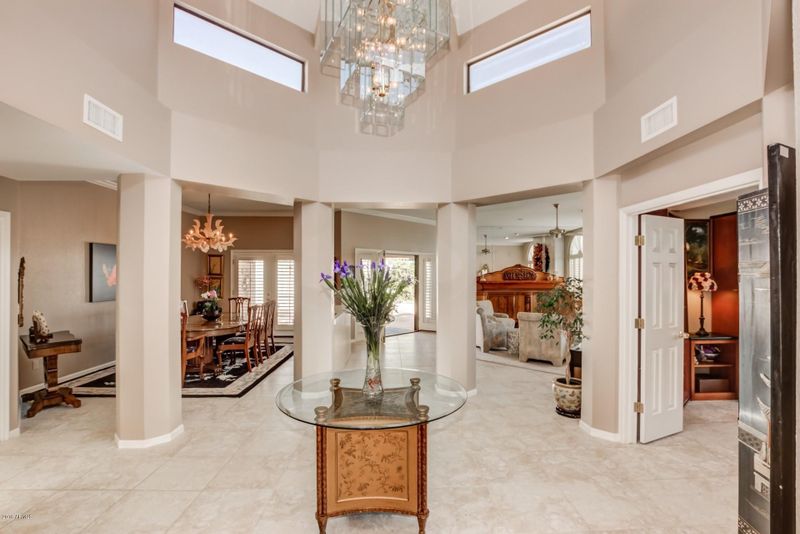 2530 E Vogel Ave, Phoenix, AZ 85028
