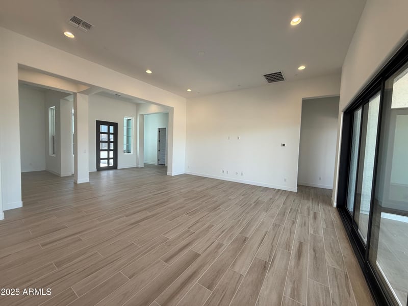 2530 Quenton St, Mesa, AZ 85213