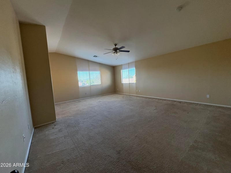 2530 Allens Peak Dr, San Tan Valley, AZ 85144