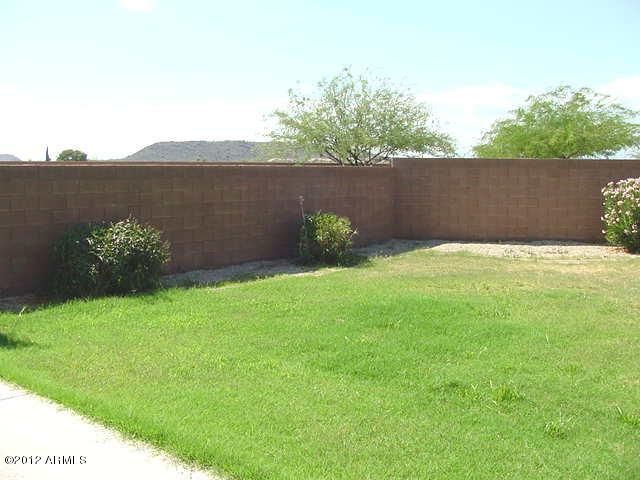 2530 W Big Oak St, Phoenix, AZ 85085
