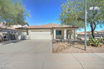 2530 W Carson Rd, Phoenix, AZ 85041