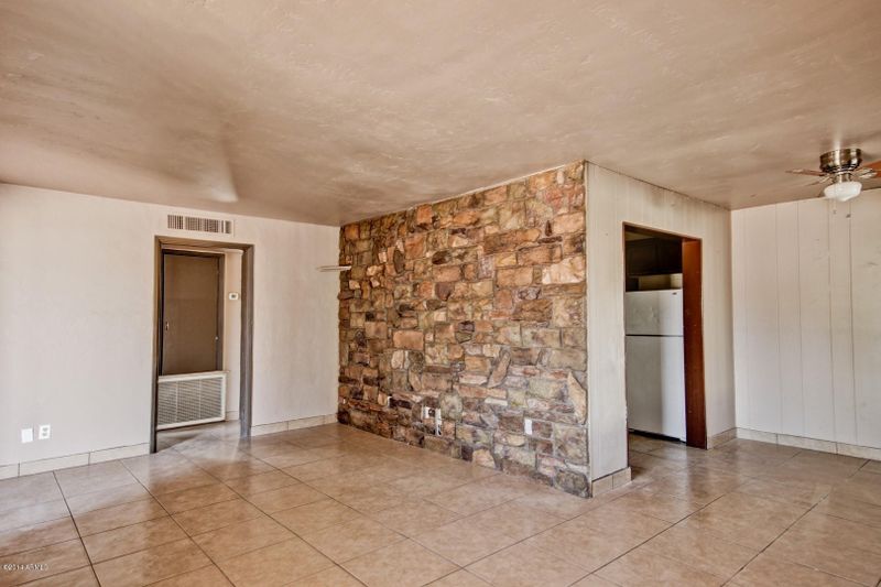 2530 W Northview Ave, Phoenix, AZ 85051