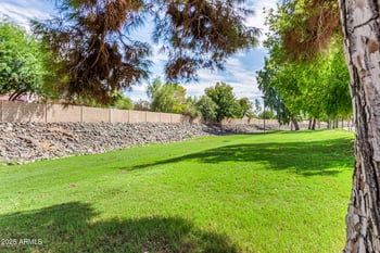 2530 Wagoner Rd, Phoenix, AZ 85032
