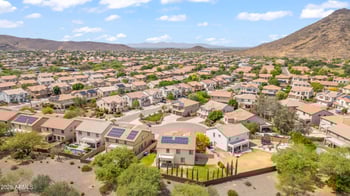 25307 51st Dr, Phoenix, AZ 85083