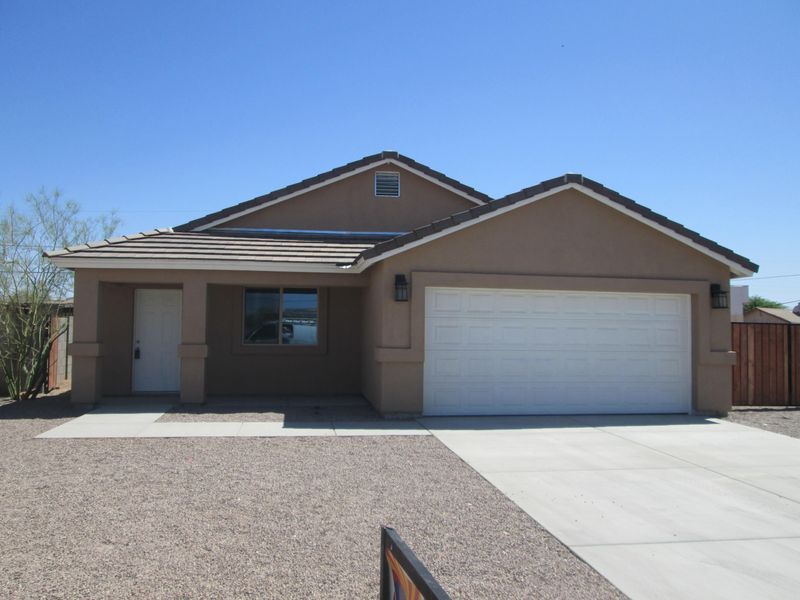 2531 E Jones Ave, Phoenix, AZ 85040