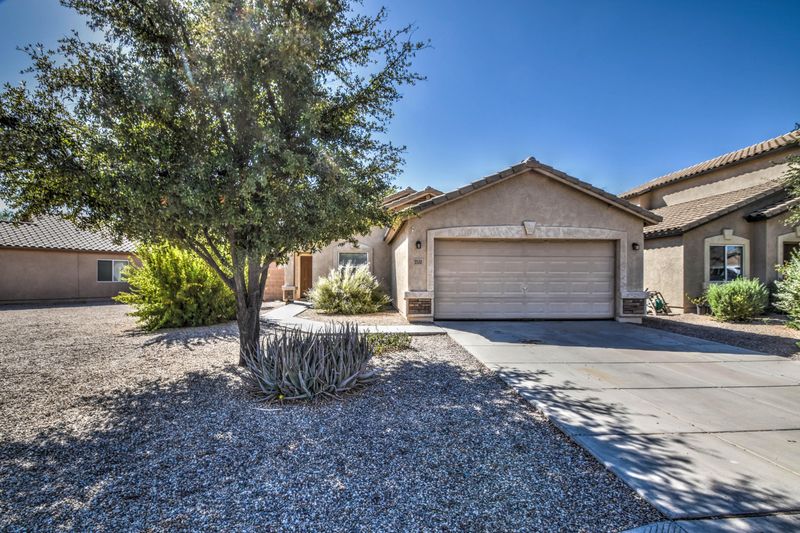 2531 E Olivine Rd, San Tan Valley, AZ 85143