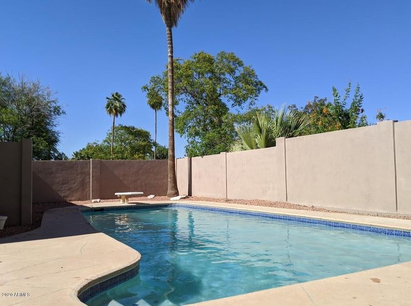2531 E Yucca St, Phoenix, AZ 85028