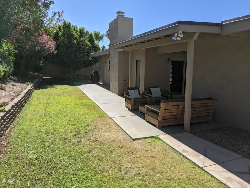 2531 E Yucca St, Phoenix, AZ 85028