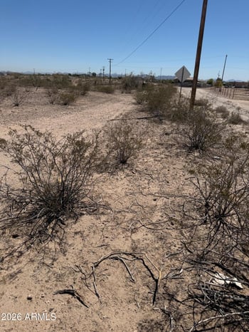 2531 Hassayampa Rd #83, Tonopah, AZ 85354