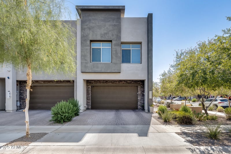 25311 19th Ln, Phoenix, AZ 85085