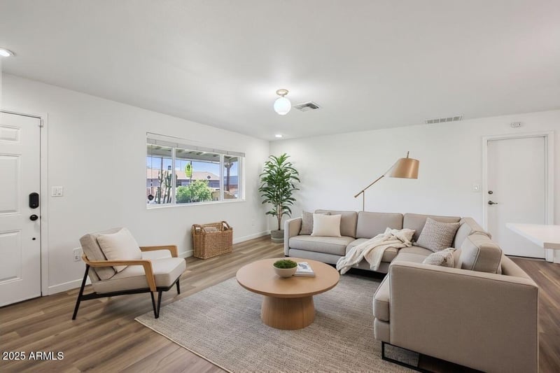2532 26th St, Phoenix, AZ 85008