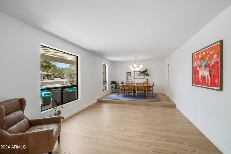 2532 E Mescal St, Phoenix, AZ 85028