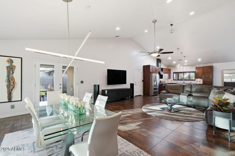 2532 E Pierson St, Phoenix, AZ 85016