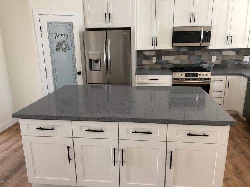 2532 N 29th St, Phoenix, AZ 85008