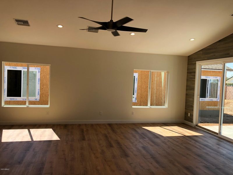 2532 N 29th St, Phoenix, AZ 85008