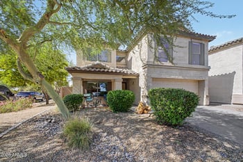 2532 W Straight Arrow Ln, Phoenix, AZ 85085