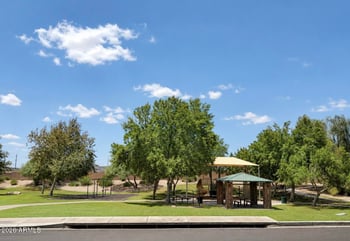 2532 W Straight Arrow Ln, Phoenix, AZ 85085