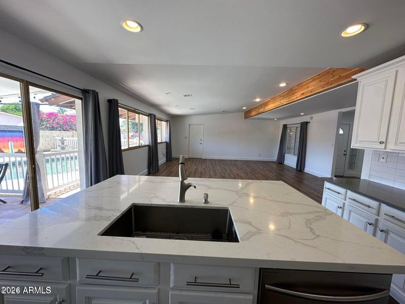 2533 E Geneva Dr, Tempe, AZ 85282