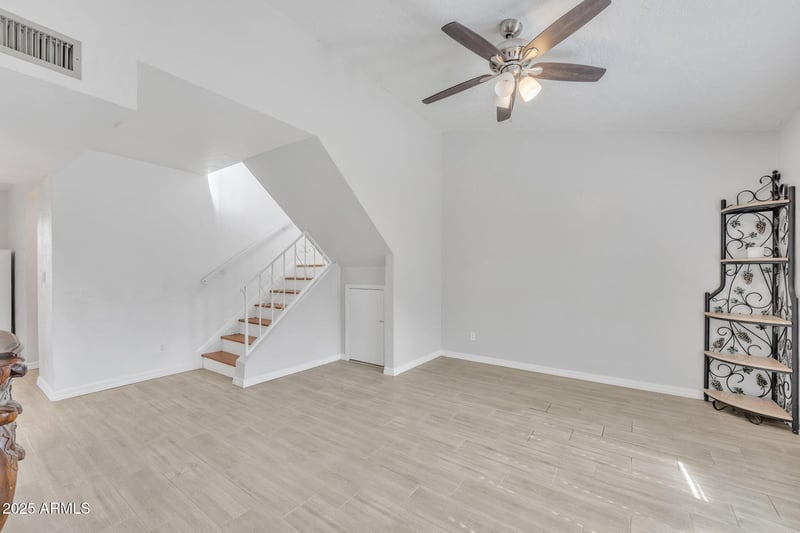 2533 Hazelwood St #3, Phoenix, AZ 85017