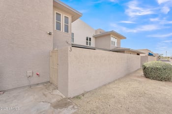 2533 Hazelwood St #3, Phoenix, AZ 85017
