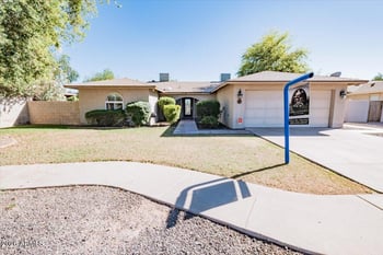 2533 Laguna Azul Ave, Mesa, AZ 85202