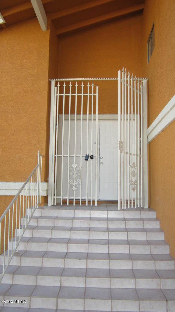 2533 N 43rd Dr, Phoenix, AZ 85035