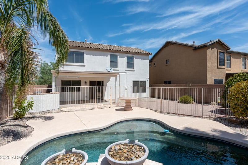 2533 W Big Oak St, Phoenix, AZ 85085