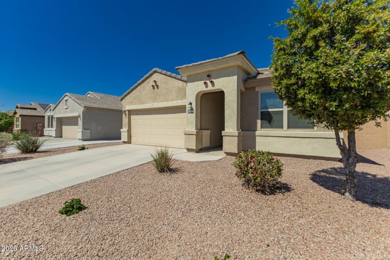 25330 W Carson Dr, Buckeye, AZ 85326