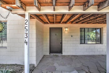 2534 52nd St, Phoenix, AZ 85008