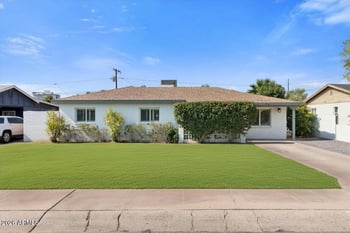 2534 Meadowbrook Ave, Phoenix, AZ 85016