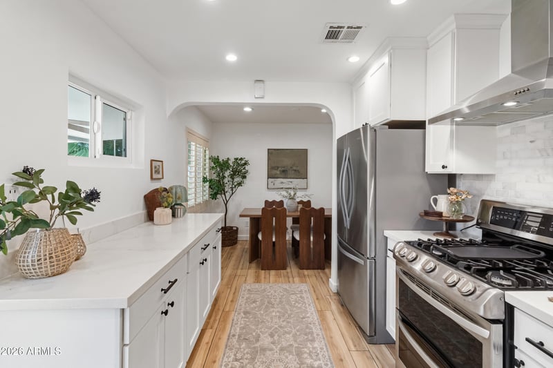 2534 E Meadowbrook Ave, Phoenix, AZ 85016