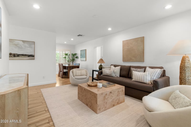 2534 E Meadowbrook Ave, Phoenix, AZ 85016