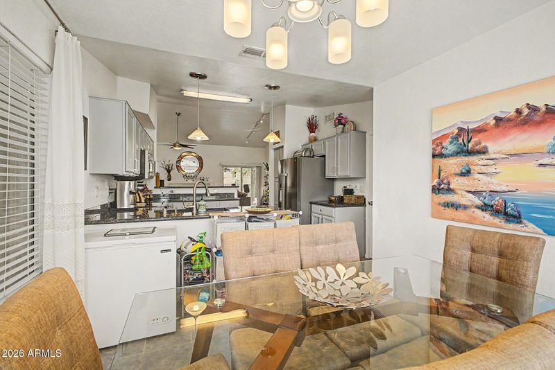 2534 E Wescott Dr, Phoenix, AZ 85050