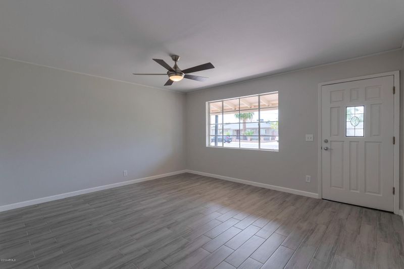 2534 W Diana Ave, Phoenix, AZ 85021
