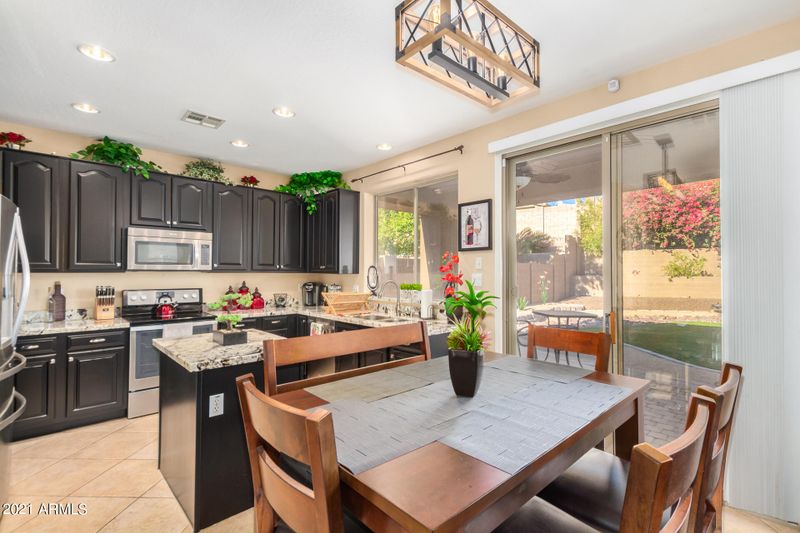2534 W Old Paint Trl, Phoenix, AZ 85086