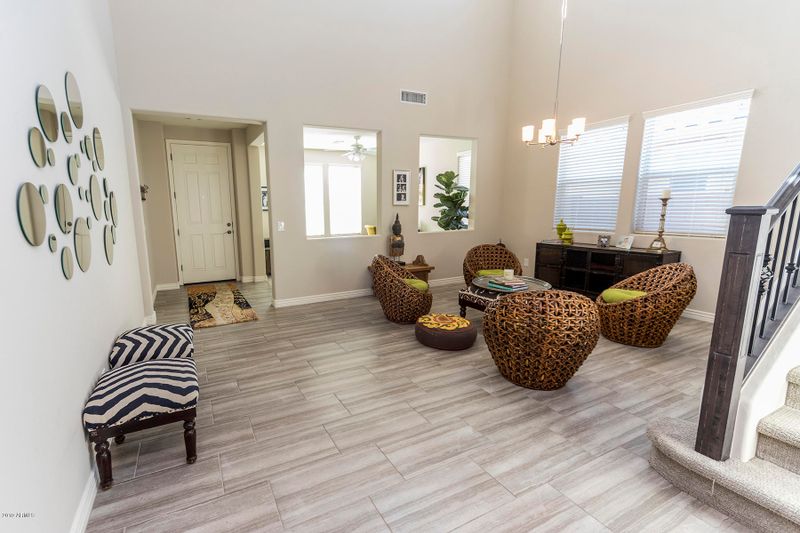 2534 W Perola Dr, Phoenix, AZ 85085