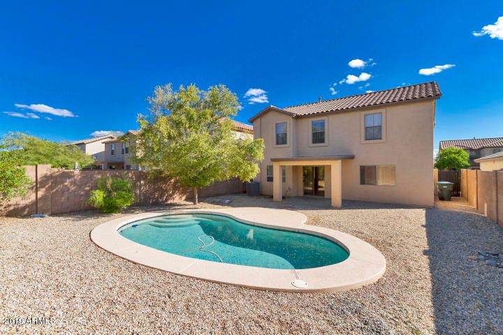 2534 W Red Fox Rd W, Phoenix, AZ 85085