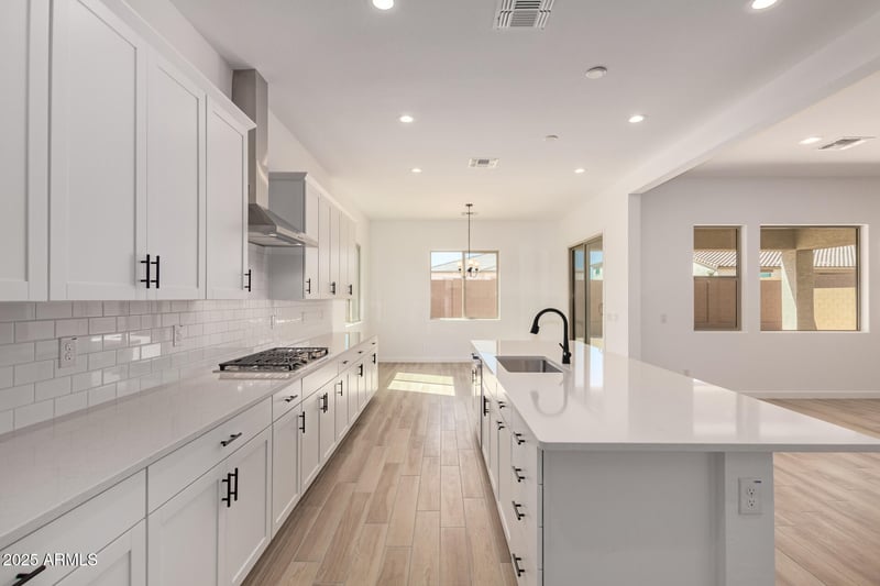 25348 N 158th Ave, Surprise, AZ 85387